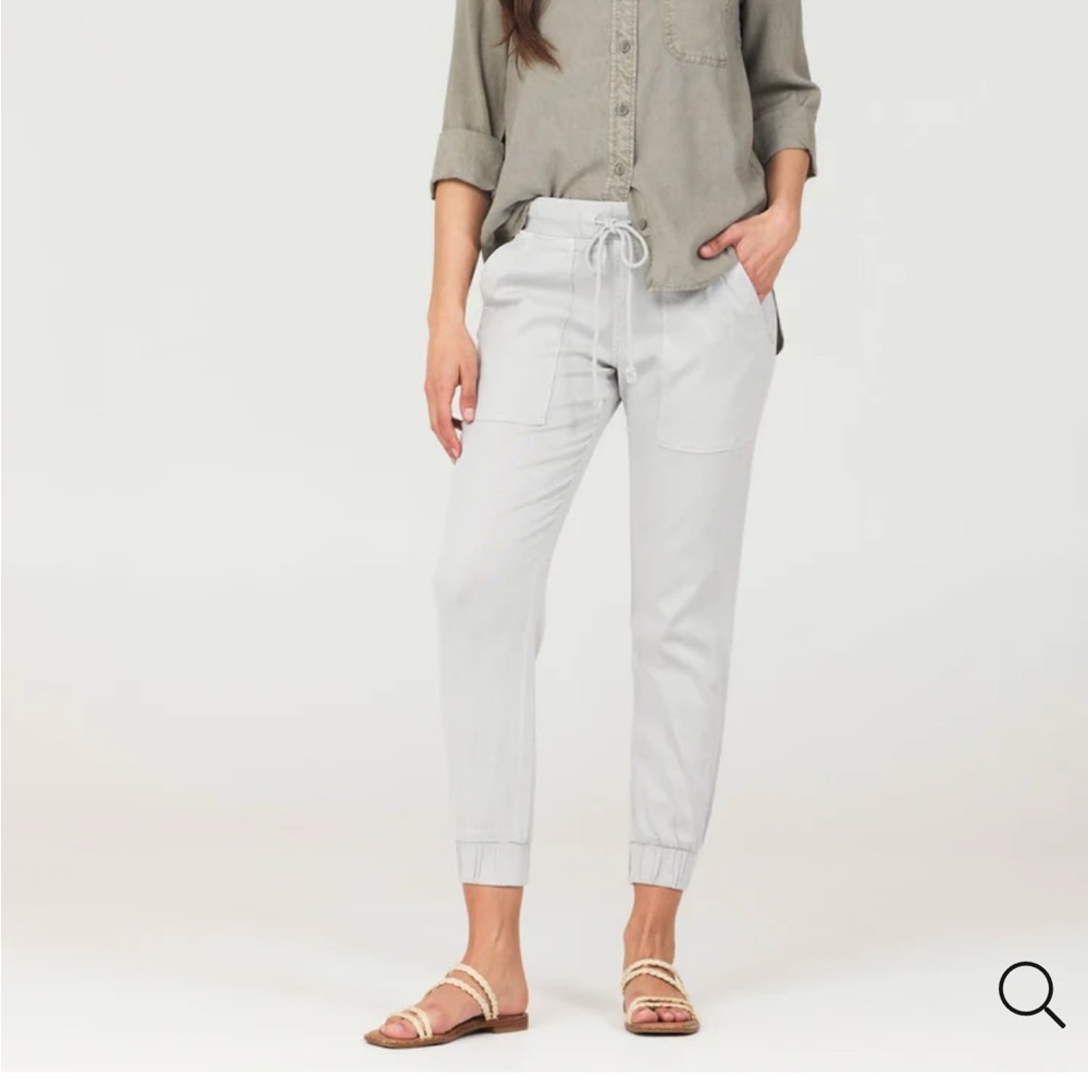 Bella Dahl Pocket jogger size small, Worn once, no flaws or imperfections.